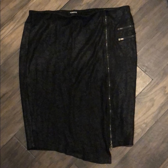 torrid | Skirts | Torrid Zipper Skirt | Poshmark